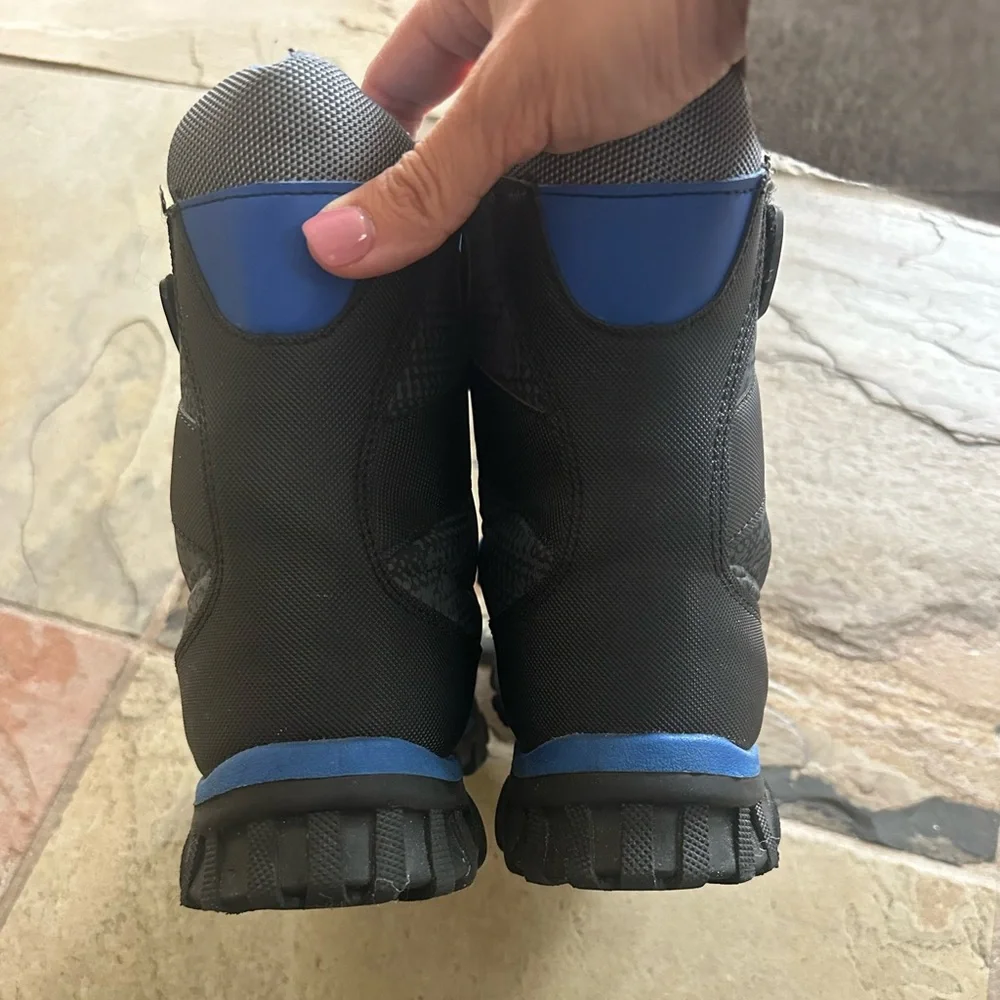 Quest Boys Menace Winter Snow Boots Waterproof 3M Thinsulate 600g Insulated 3